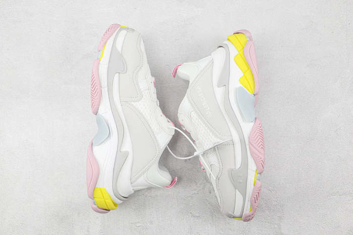 AAAAA quality，Air-cushion sole women's casual shoes sneakers ，size 35-40,SS120-95