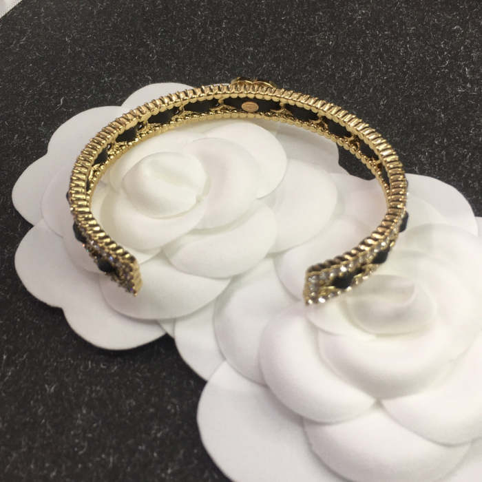 bracelet bangle cuff jewelry ,with box,  J25-1255