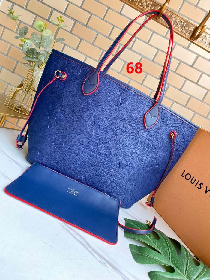 leather bag, AAAAA, no box,size: 32*29*17cm,B110-65-69