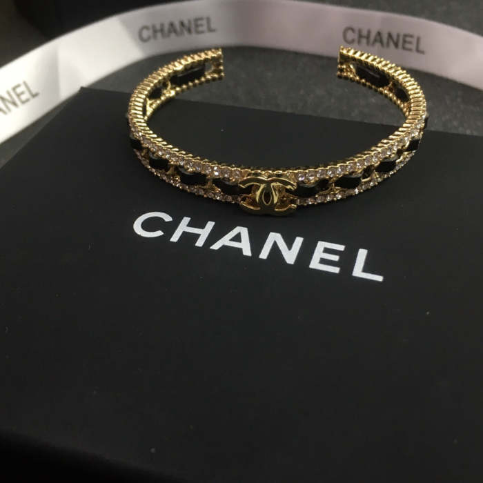 bracelet bangle cuff jewelry ,with box,  J25-1255