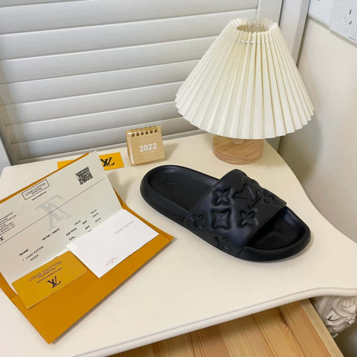Flat leather sandals slippers , size 35-44 ,SS50-1048-1051
