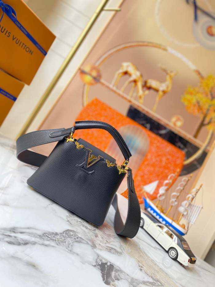 leather bag, AAAAA, no box,size:21*14*8cm/27*18*9cm/31*21*11cm,B110-75-77