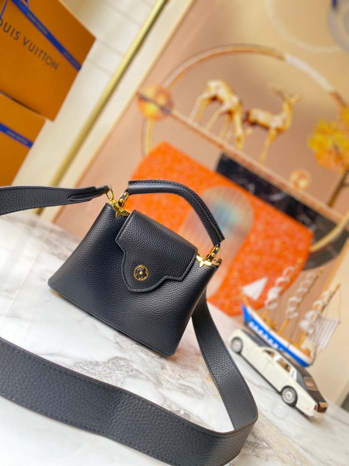 leather bag, AAAAA, no box,size:21*14*8cm/27*18*9cm/31*21*11cm,B110-75-77