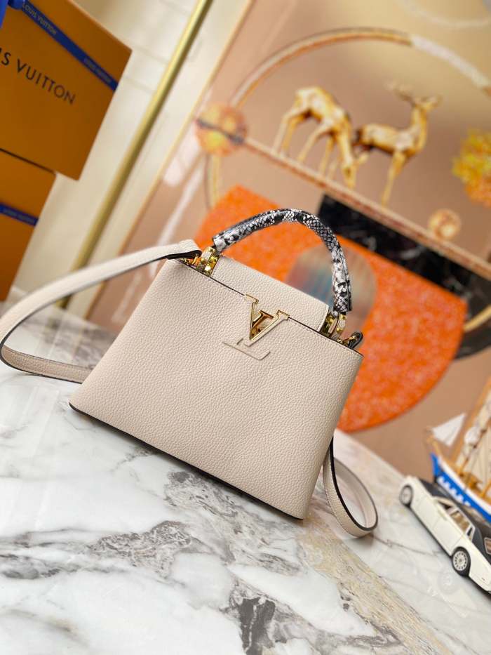 leather bag, AAAAA, no box,size:27*18*9cm,B110-82-85