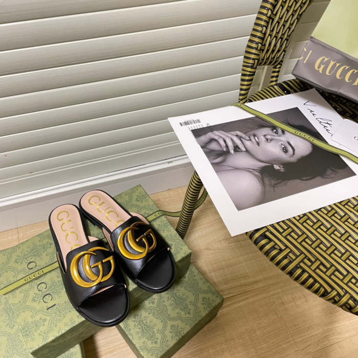 Flat leather sandals slippers , size 35-42 ,SS50-1063-1065
