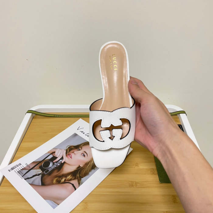 Flat leather sandals slippers , size 35-41 ,SS50-1069-1073
