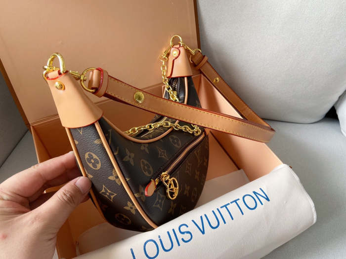 Split leather  bag , AAA, no box , size 25cm, B50-1789
