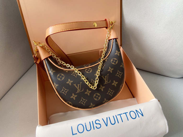 Split leather  bag , AAA, no box , size 25cm, B50-1789