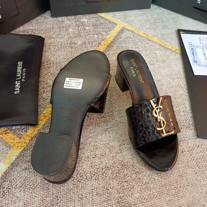 Flat leather sandals slippers , size 35-42, SS60-1832-1843