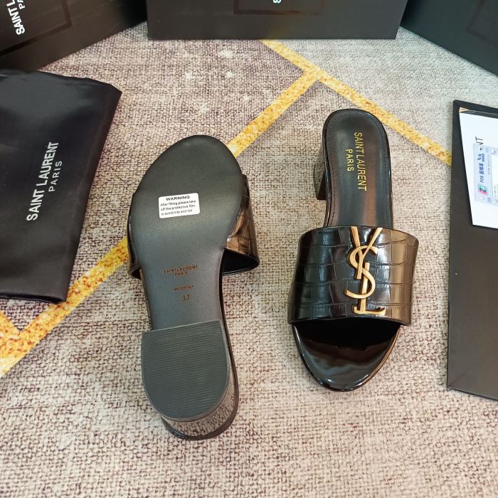 Flat leather sandals slippers , size 35-42, SS60-1832-1843