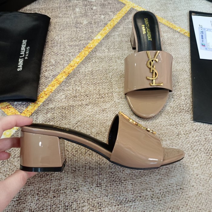 Flat leather sandals slippers , size 35-42, SS60-1832-1843