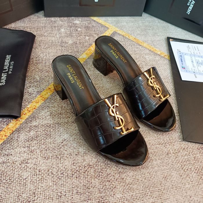Flat leather sandals slippers , size 35-42, SS60-1832-1843