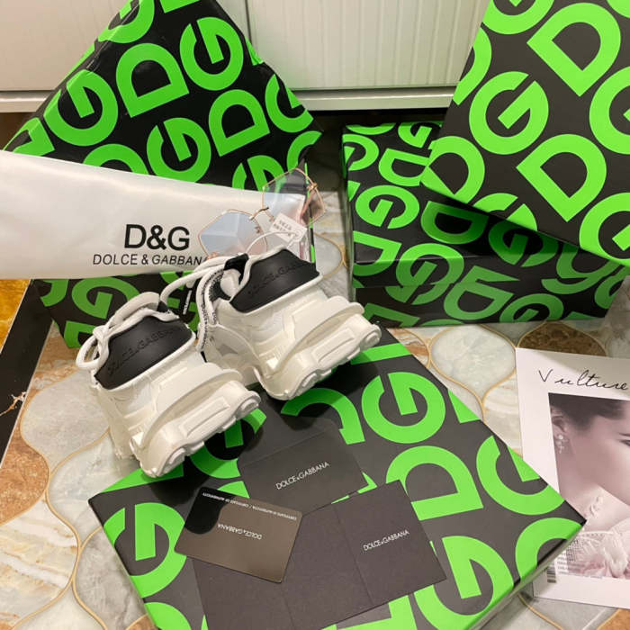 Top Quality women sneakers shoes, size 35-41, SS110-215-219