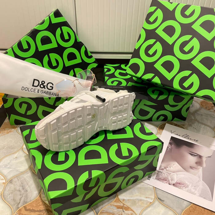 Top Quality women sneakers shoes, size 35-41, SS110-215-219
