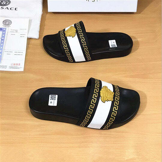 Flat leather sandals slippers , size 35-46, SS60-1856