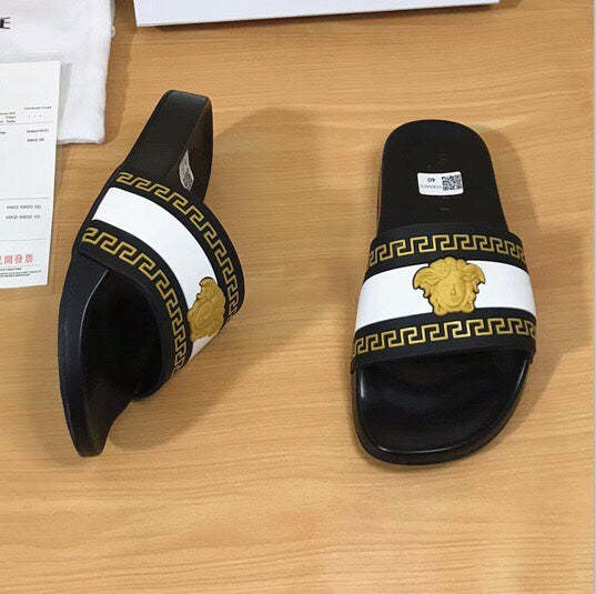 Flat leather sandals slippers , size 35-46, SS60-1856