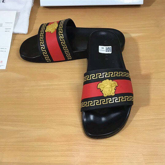 Flat leather sandals slippers , size 35-46, SS60-1855
