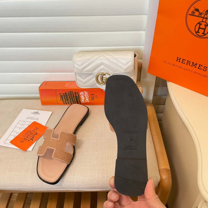 Flat leather sandals slippers , size 35-42, SS60-1850-1852