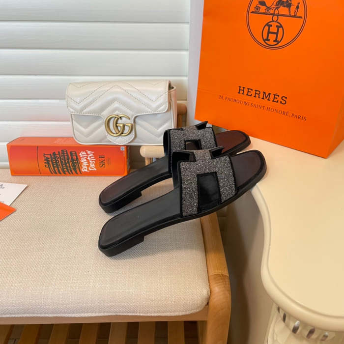 Flat leather sandals slippers , size 35-42, SS60-1850-1852