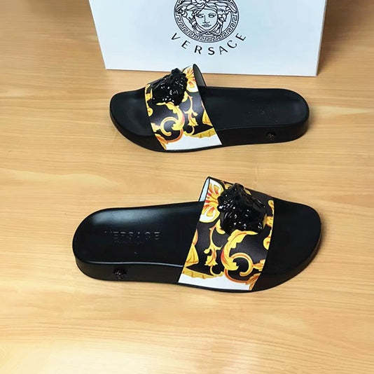 Flat leather sandals slippers , size 35-46, SS60-1858