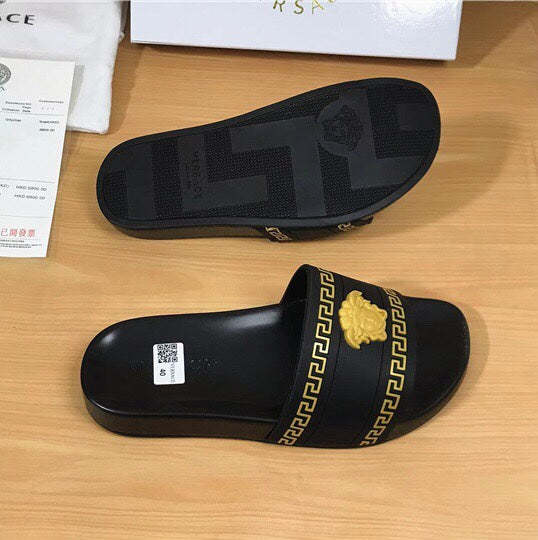 Flat leather sandals slippers , size 35-46, SS60-1857