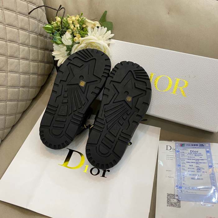 Flat leather sandals slippers shoes , SS70-1410-1413