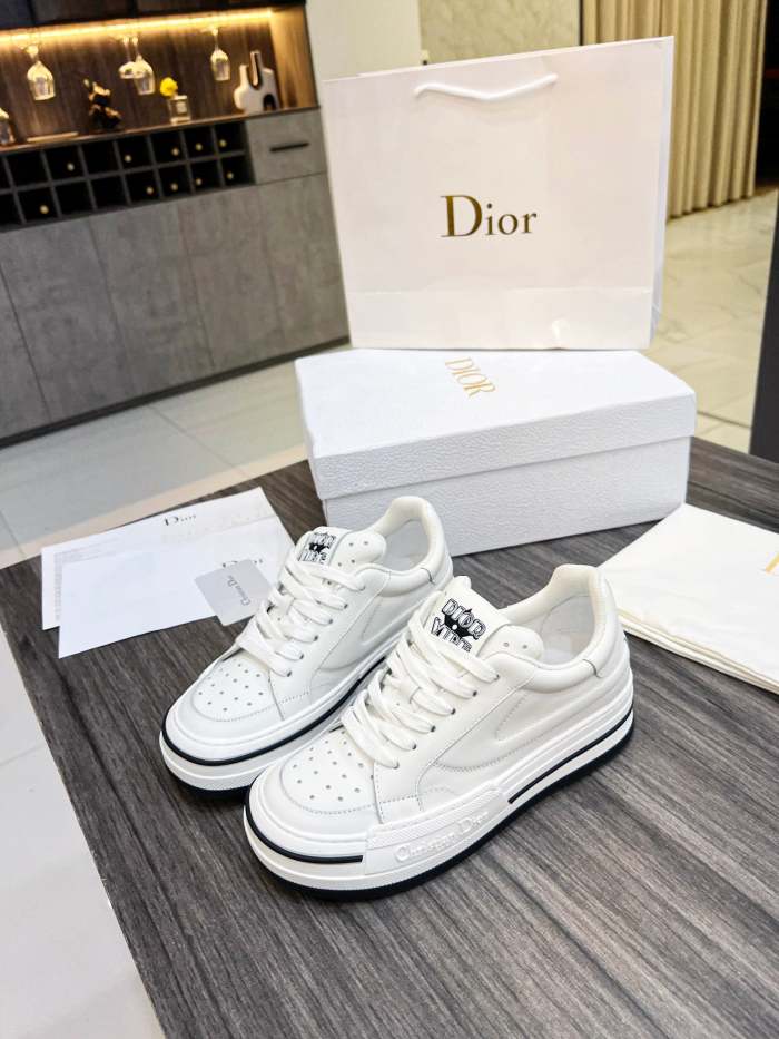 Women flat sneakers shoes, size 35-40, SS80-410-412