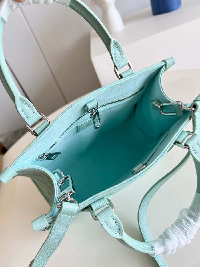Leather bag ,AAAAA ,size 25*19*11.5cm ,no box, B110-89