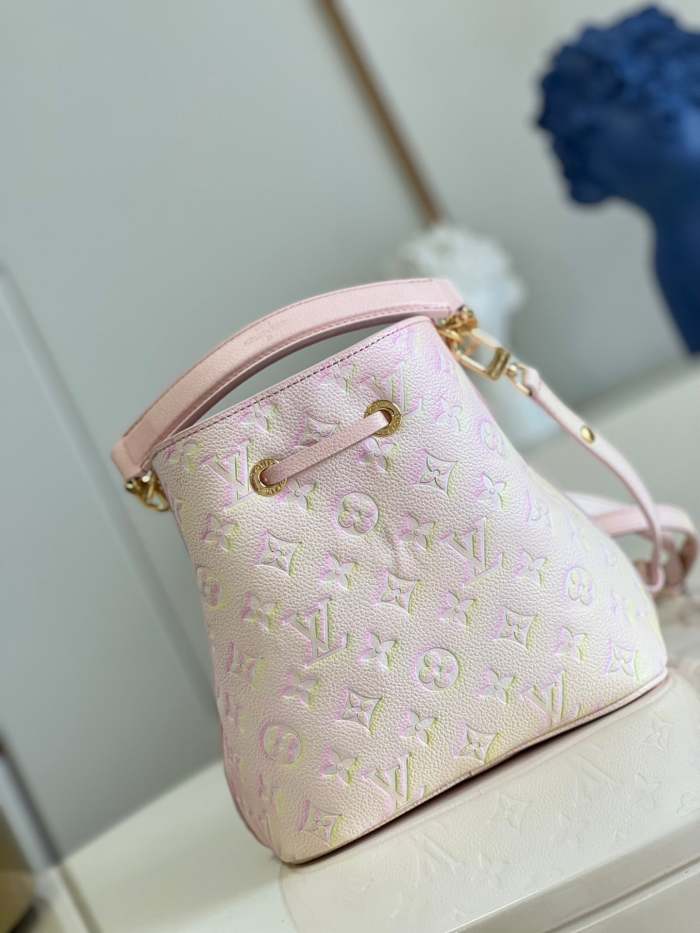Leather bag ,AAAAA ,size 20*20*13cm ,no box, B110-93