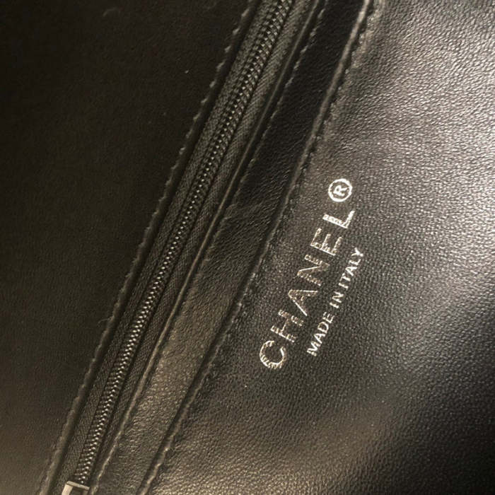 Leather bag ,AAAAA , size 20cm or 23cm or 25cm,no box, B110-100