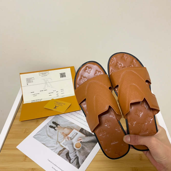 Flat leather sandals slippers , size 35-45, SS60-1873-1874