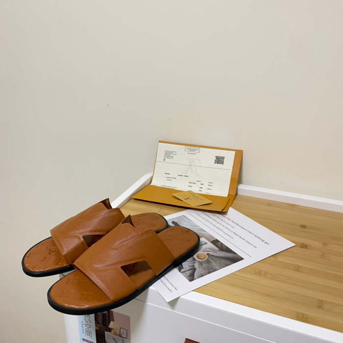 Flat leather sandals slippers , size 35-45, SS60-1873-1874