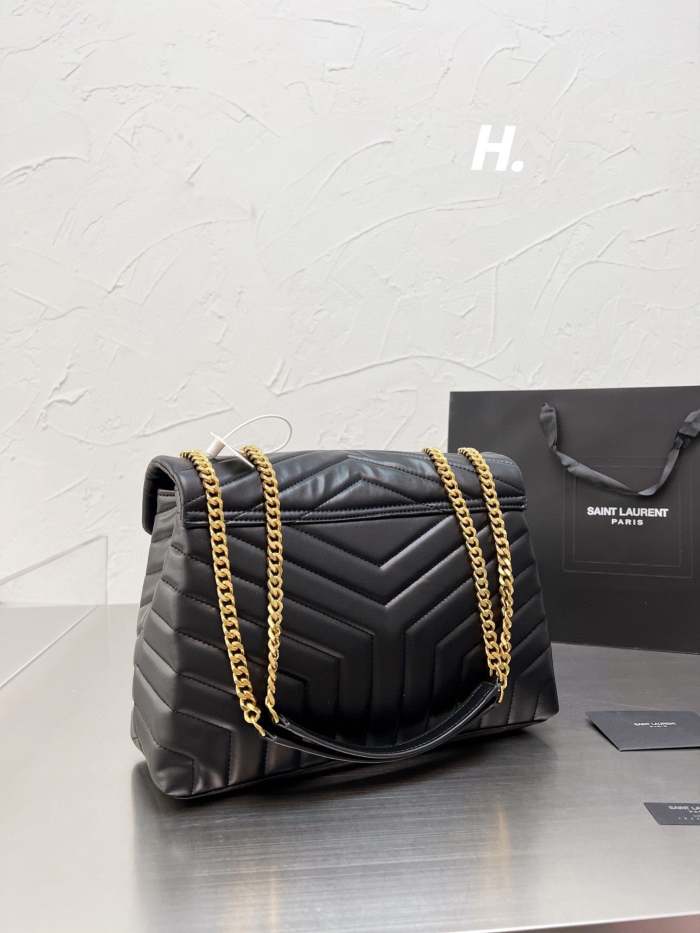 split leather bag,AAAA, no box,size 31*20cm,B75-2420-2422