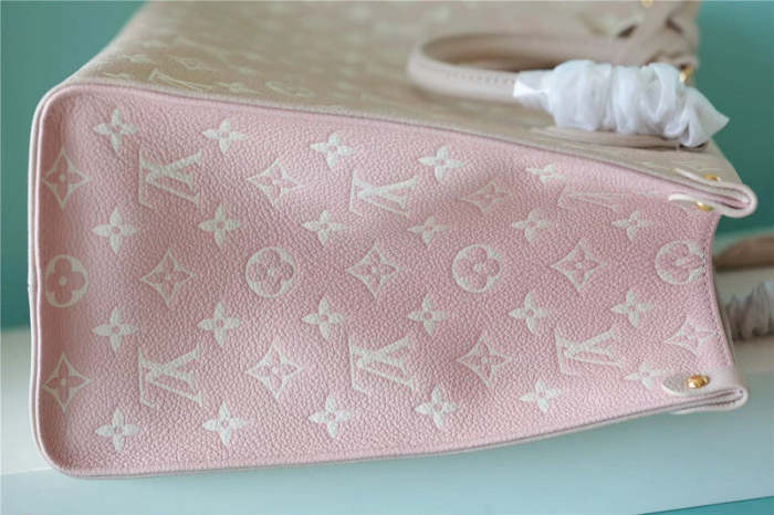 Leather bag ,AAAAA ,size 34*26*13cm,no box, B110-105