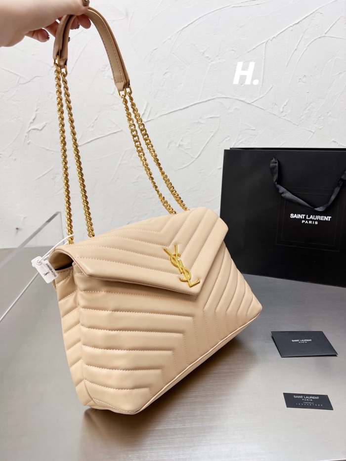 split leather bag,AAAA, no box,size 31*20cm,B75-2420-2422