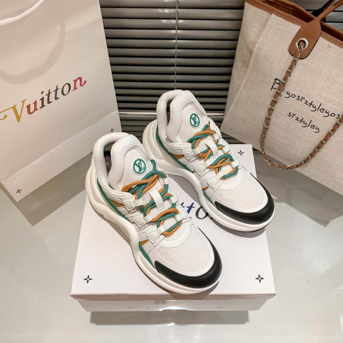 women sneakers shoes, size 35-40 , SS98-329-331