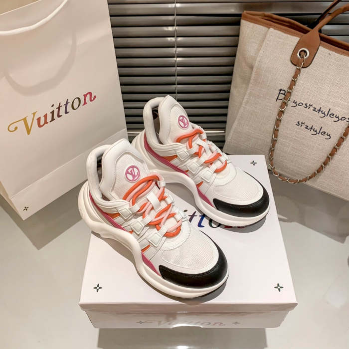 women sneakers shoes, size 35-40 , SS98-329-331