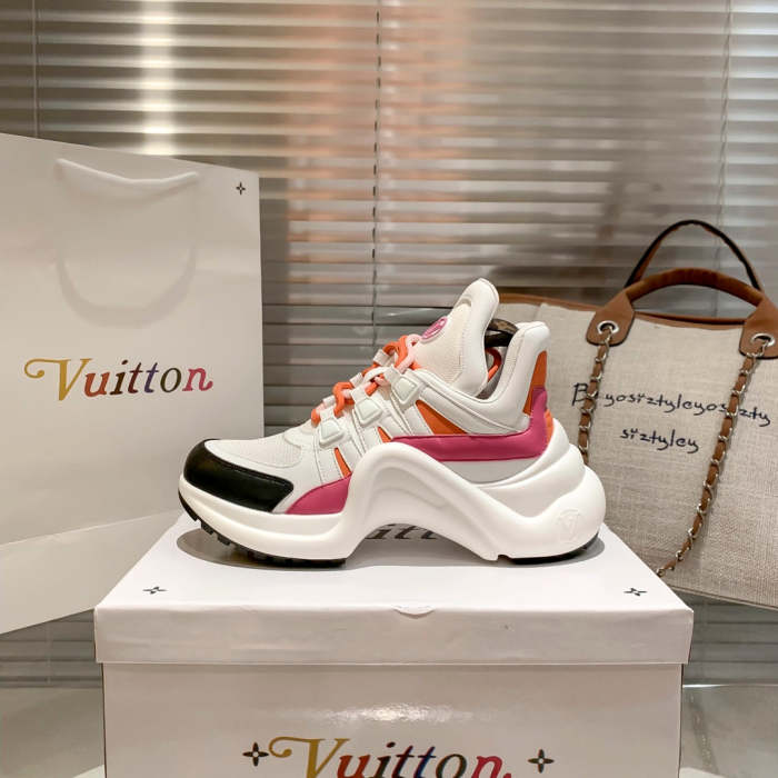 women sneakers shoes, size 35-40 , SS98-329-331