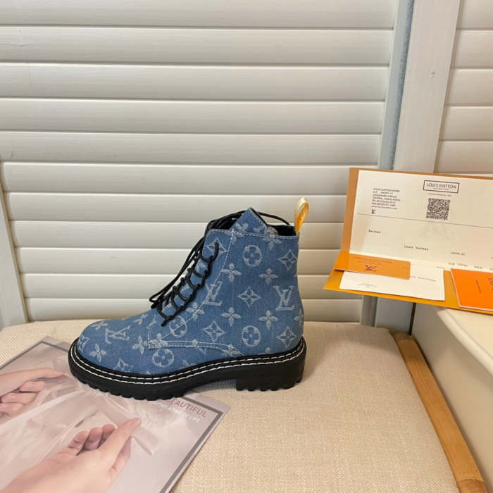 ladies flat boots shoes,size 35-40 ,SS70-1513-1514