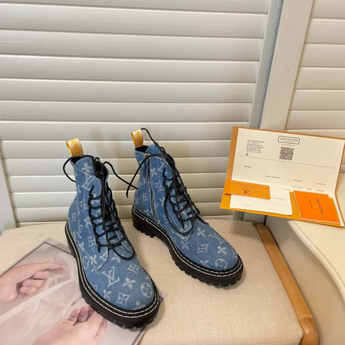ladies flat boots shoes,size 35-40 ,SS70-1513-1514