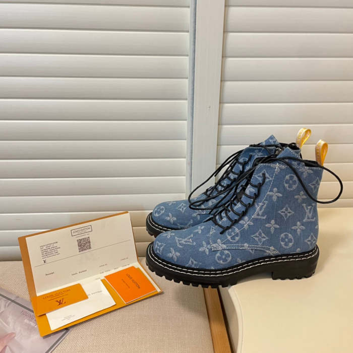 ladies flat boots shoes,size 35-40 ,SS70-1513-1514