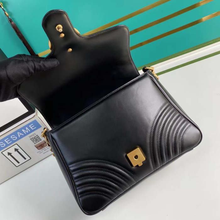 Leather bag ,AAAAA ,. size 27x19x11cm,no box, B110-109