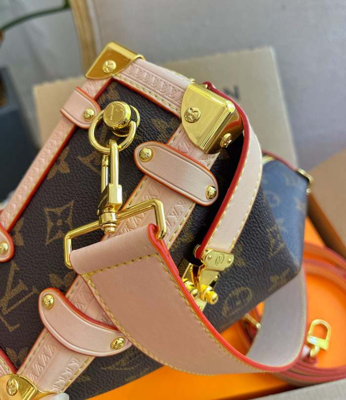 split leather bag,AAAA, no box,size 24*16cm,B75-2512-2513