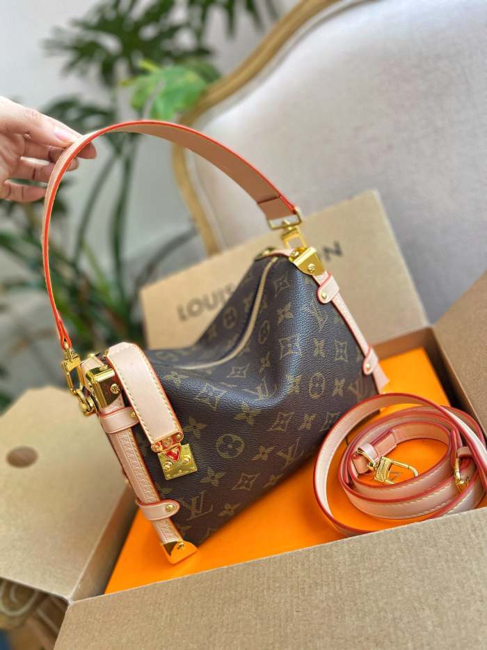 split leather bag,AAAA, no box,size 24*16cm,B75-2512-2513