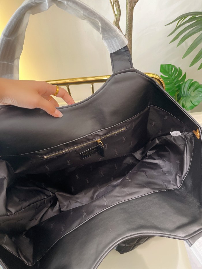 Split leather bag , 4A, no box , size 38x36cm, B75-2514