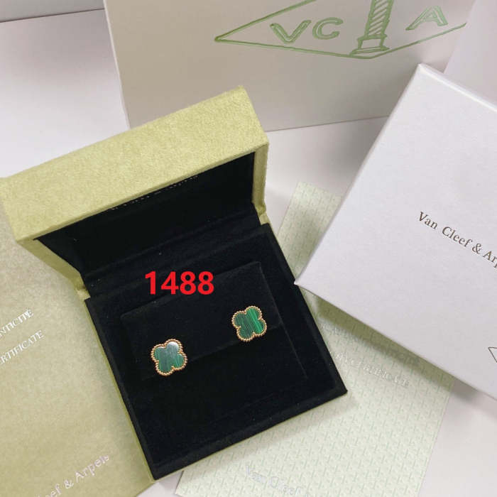Earring  jewelry ,with box,  J25-1486-1492