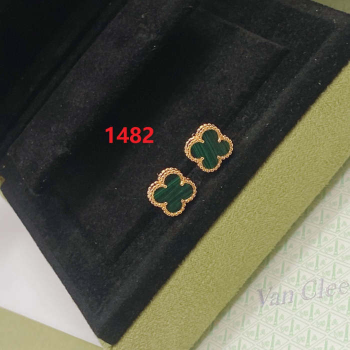 Earring  jewelry ,with box,  J25-1479-1485