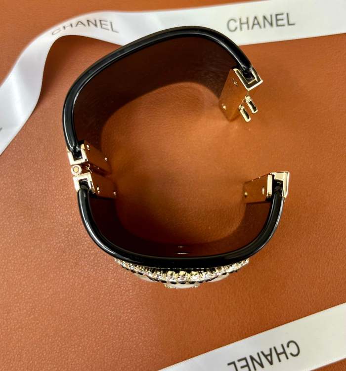 bracelet bangle cuff jewelry ,no box,  J42-119