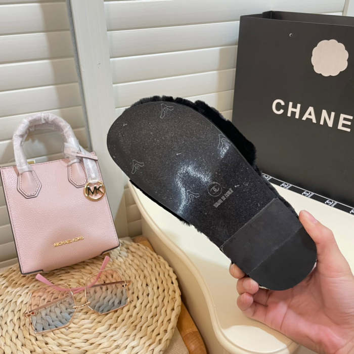 Women's Flat slippers shoes , size 35-40 ,SS50-1132-1133