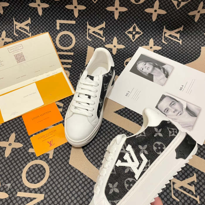 Women's sneakers shoes, size 35-40, SS70-1542-1547